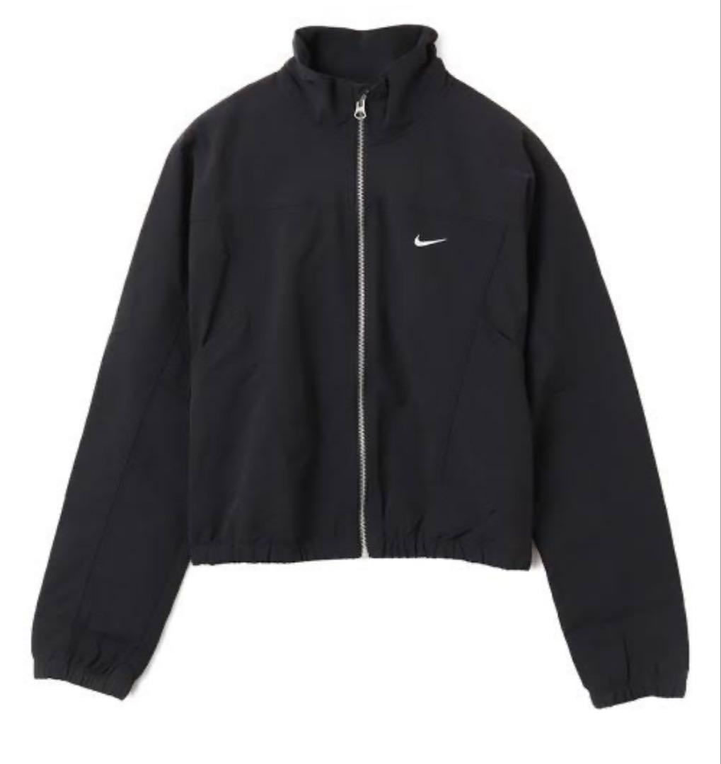 NIKE セットアップ ジャケット パンツ 新品タグ付き　レディース