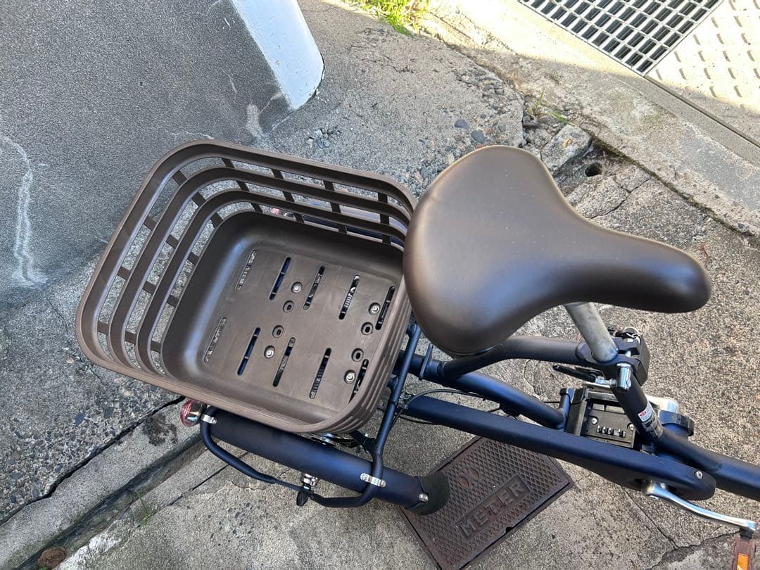 ブリヂストン　三輪車　R6年９月　25万購入
