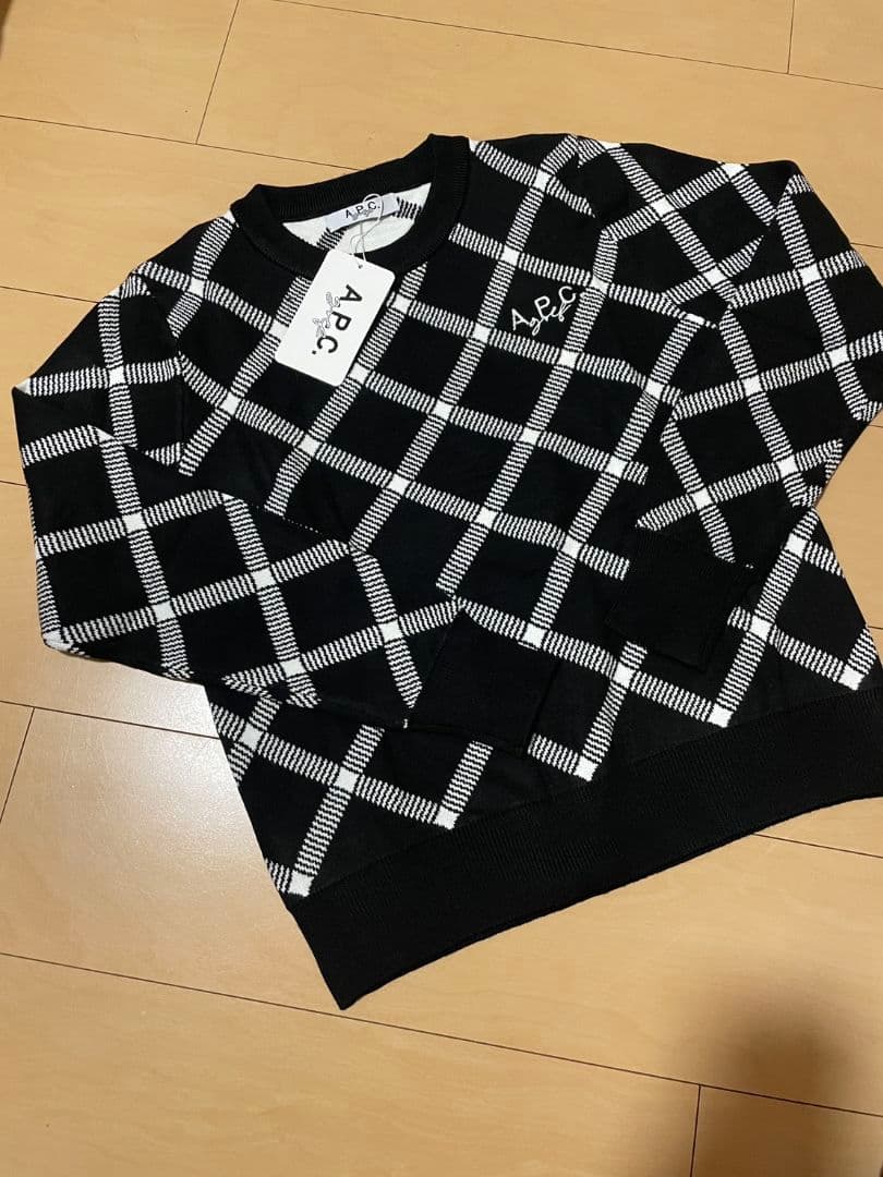 A.P.C. 　アーペーセーゴルフ　レディースゴルフウェア　上下セット　ニット