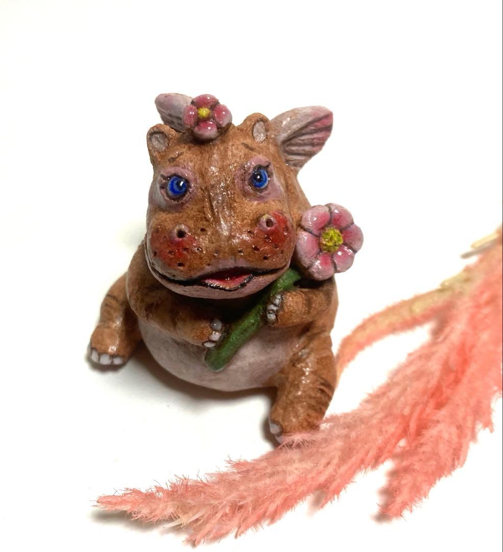 天使のおカバちゃん❤️縁起物、カバ人形、陶器人形、置物、ハンドメイド