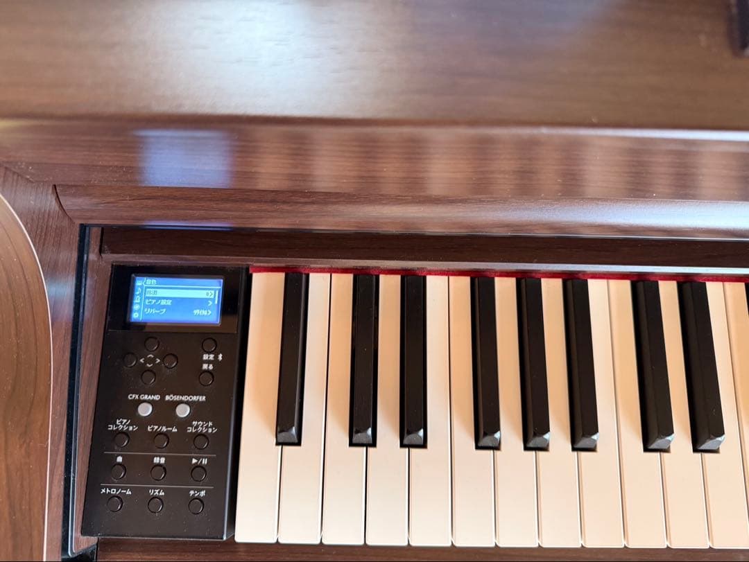 ２０２４年製　電子ピアノYAMAHA SCLP-8450