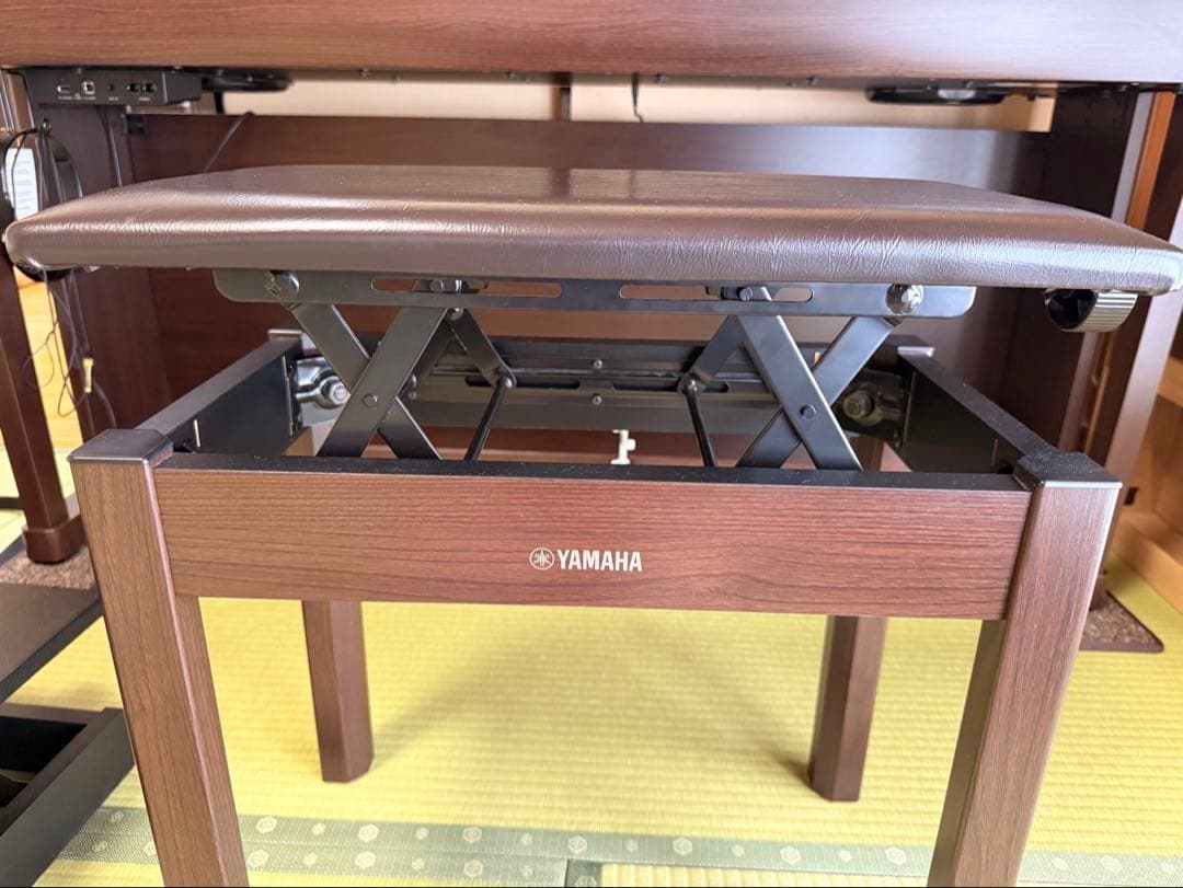 ２０２４年製　電子ピアノYAMAHA SCLP-8450