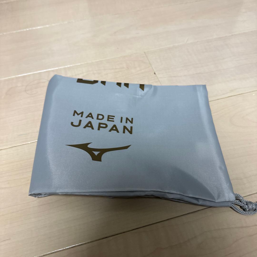 Mizuno モレリア DNA サッカーシューズ シルバー/ゴールド　26.0