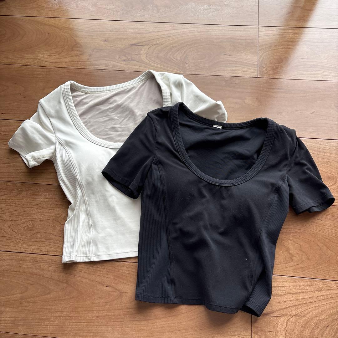 ルルレモン　スムースアンドリブ Nulu スクープネックTシャツ