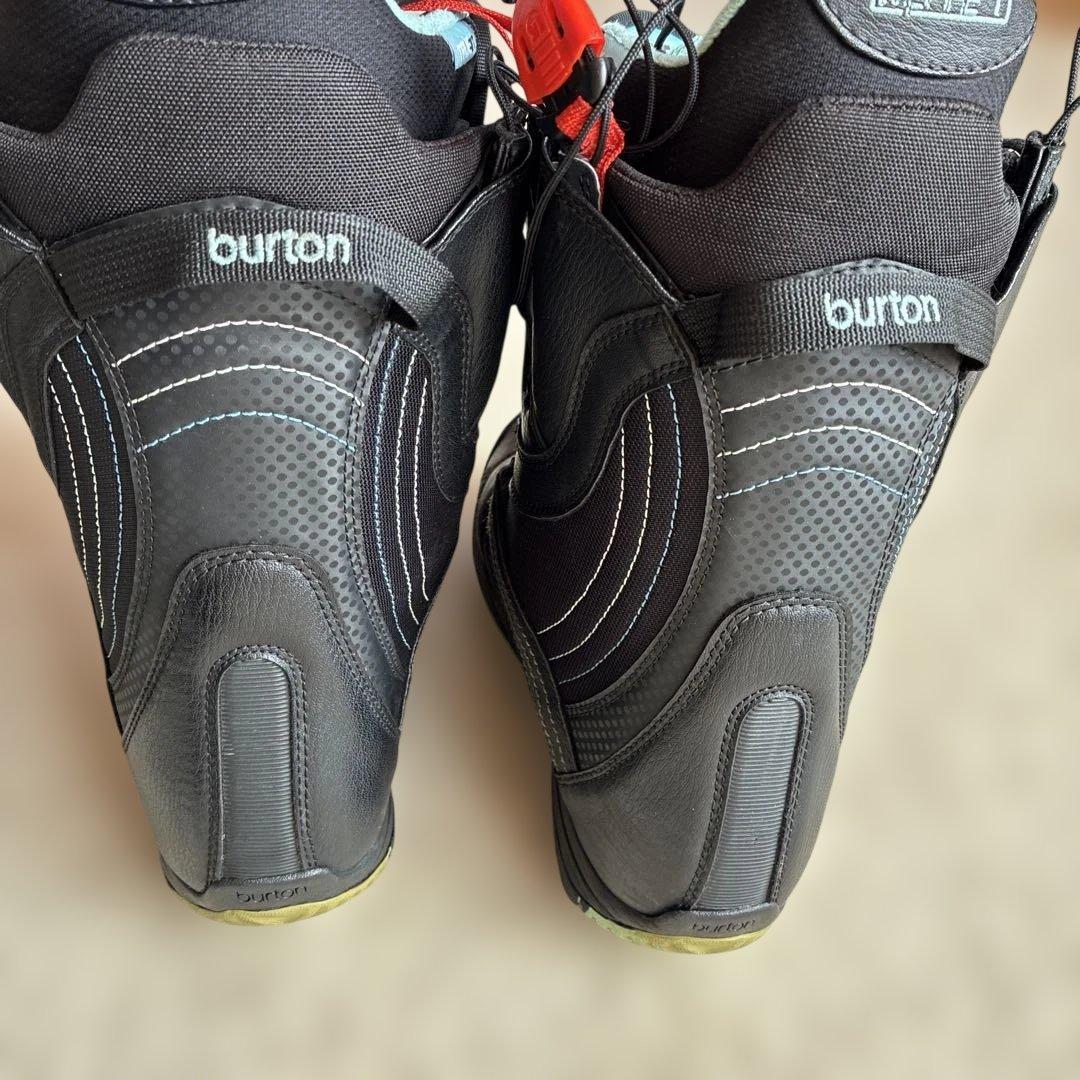 burton スノーボードブーツ　24cm