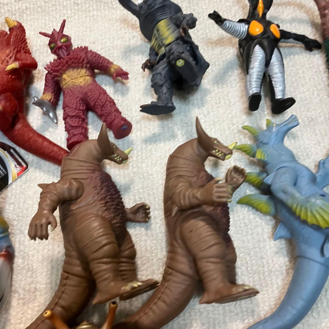 【まとめ売り】ウルトラマン怪獣超獣ソフビ22体　平成後半　おもちゃ玩具円谷英二