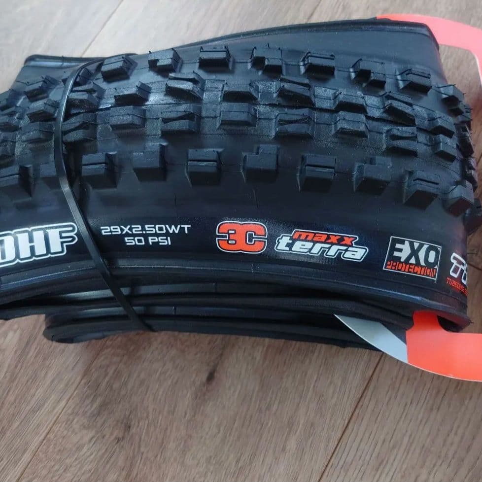 パーツ MAXXIS MINION DHF 29 x 2.50WT maxxterra