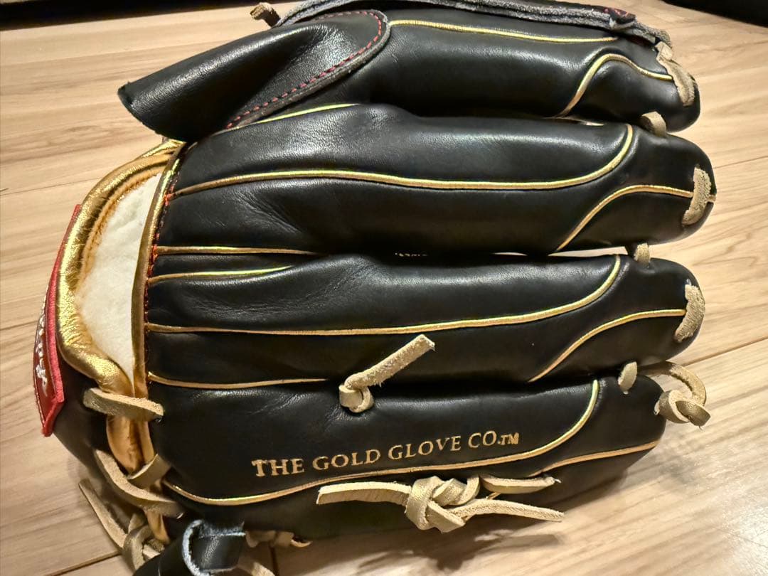 【限定仕様】ローリングス 山﨑康晃モデル 左投手用 軟式グラブ ウィザード02