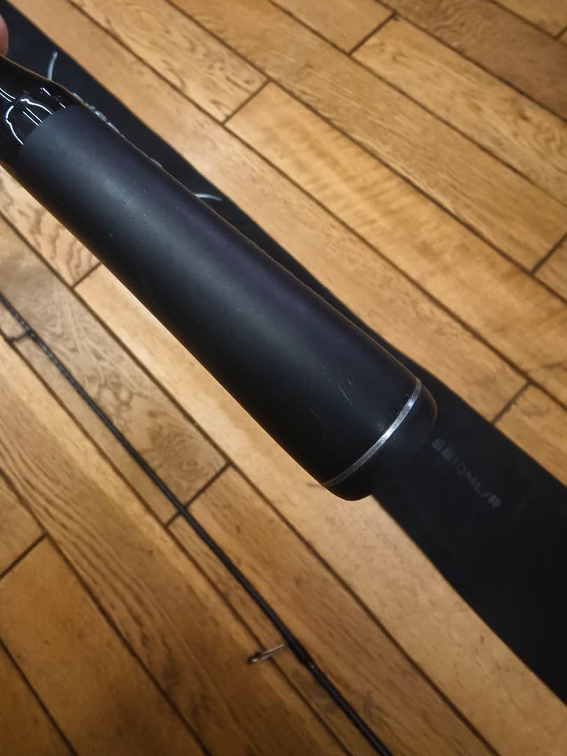 18エクスセンスジェノス 810ML
