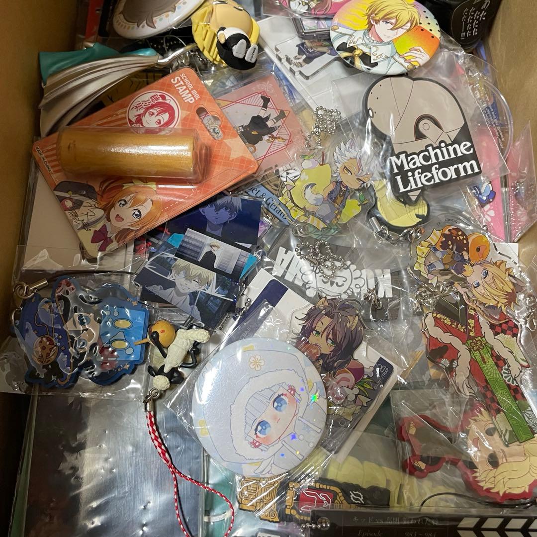 アニメグッズ　大量　まとめ売り　ノンジャンル　ホビー　①