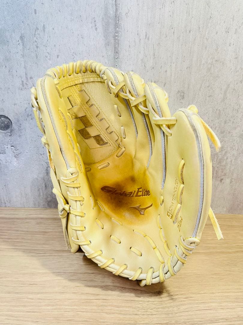 ミズノ Mizno Global Elite 投手用 右投げ 硬式グローブ 希少