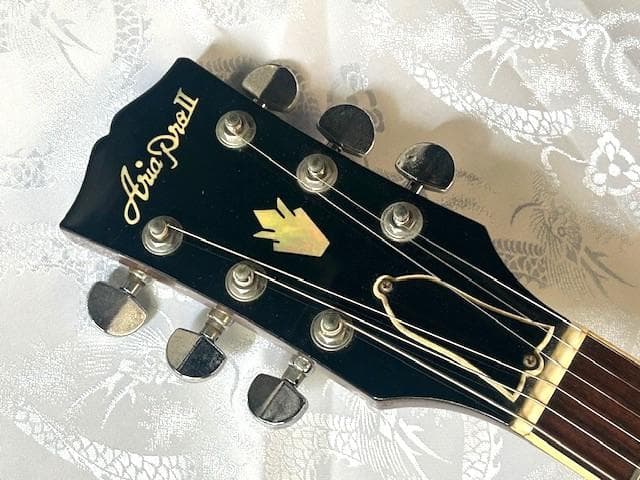 Aria Pro II ES-700 WA　マツモク製アリア　ES-335タイプ