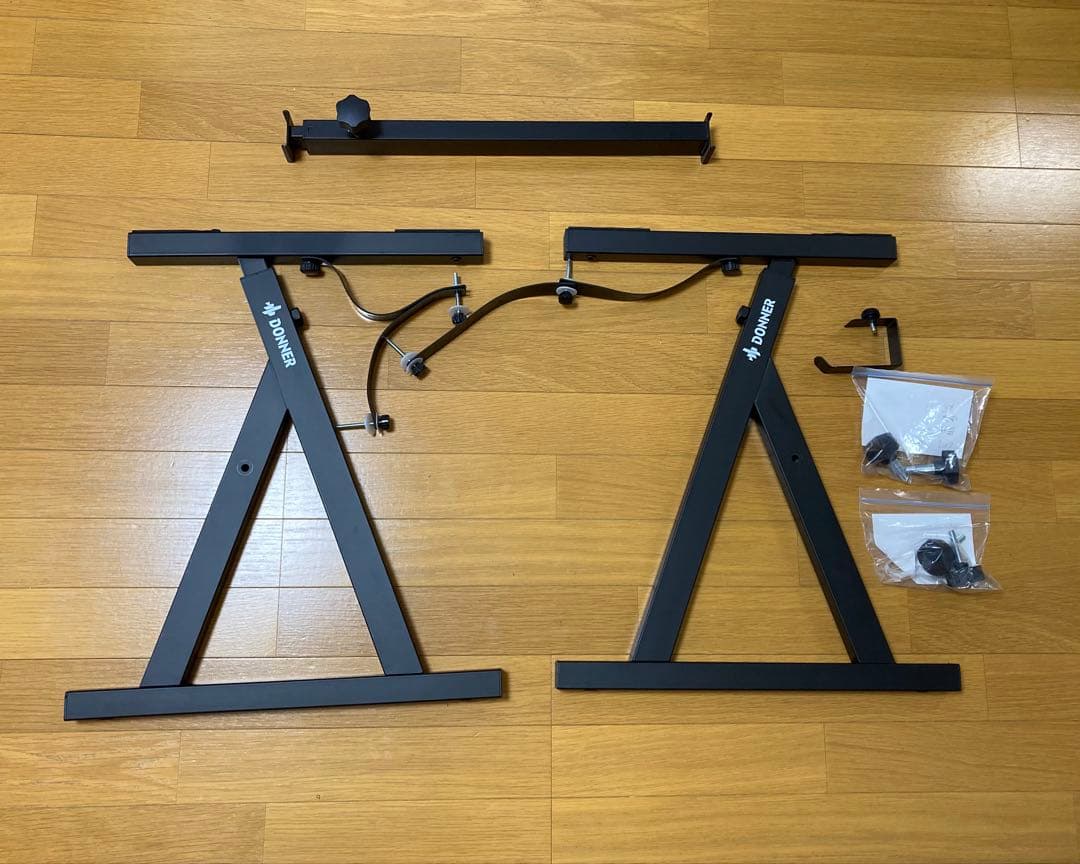 美品　Donner 電子キーボード ピアノ Z型 スタンド