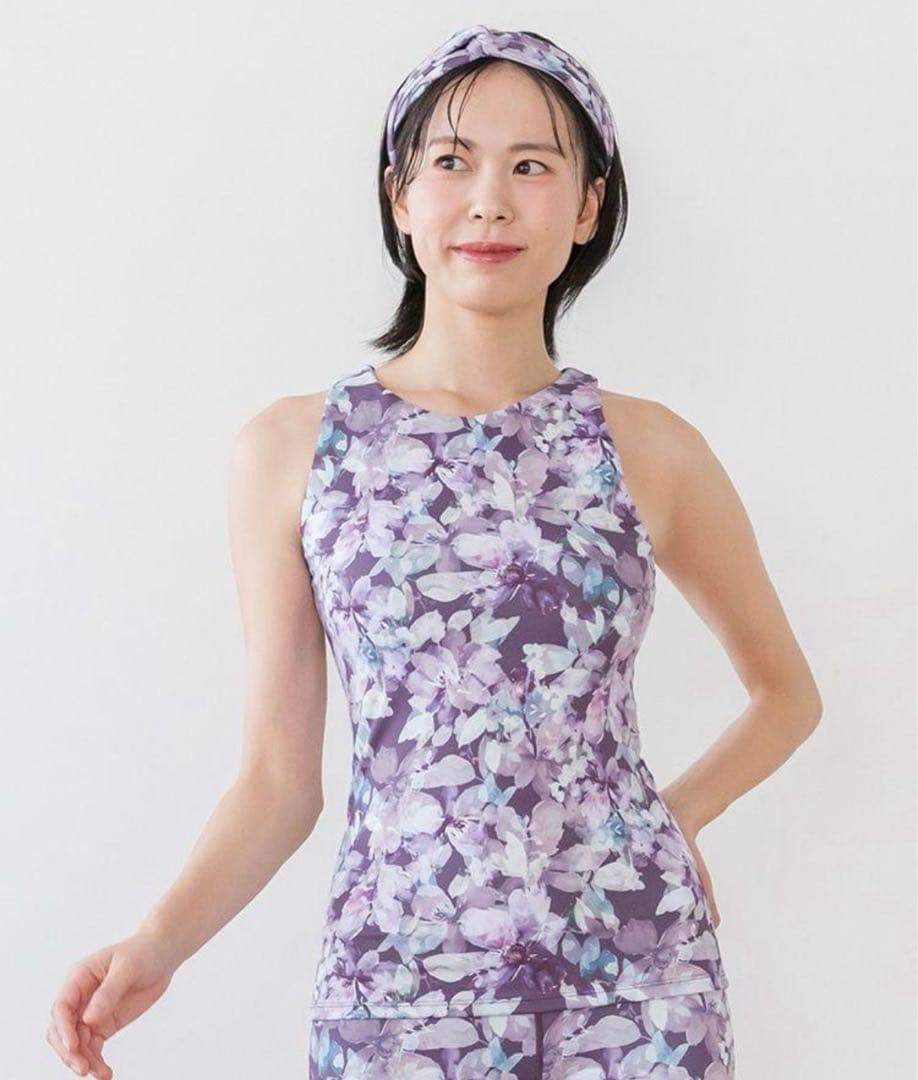 【新品・未使用】SUKALAトップスレギンス上下Ｍサイズ＋ヘアバンド3点セット