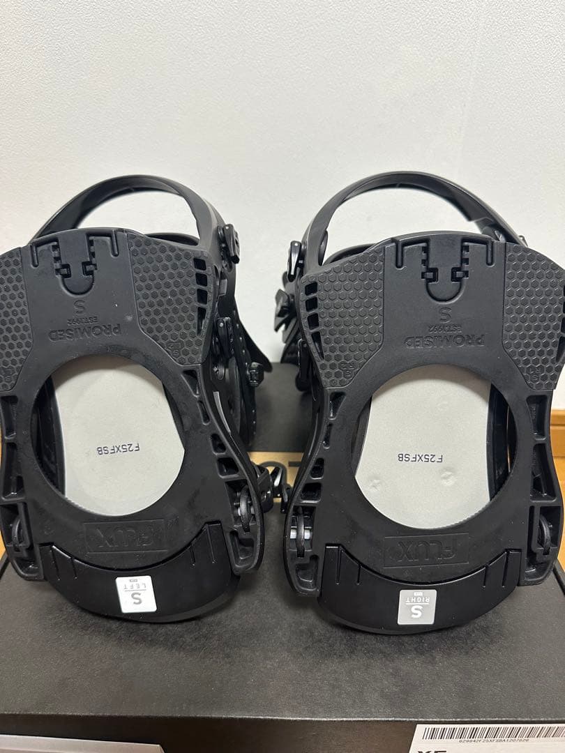 FLUX XF BLACK Sサイズ
