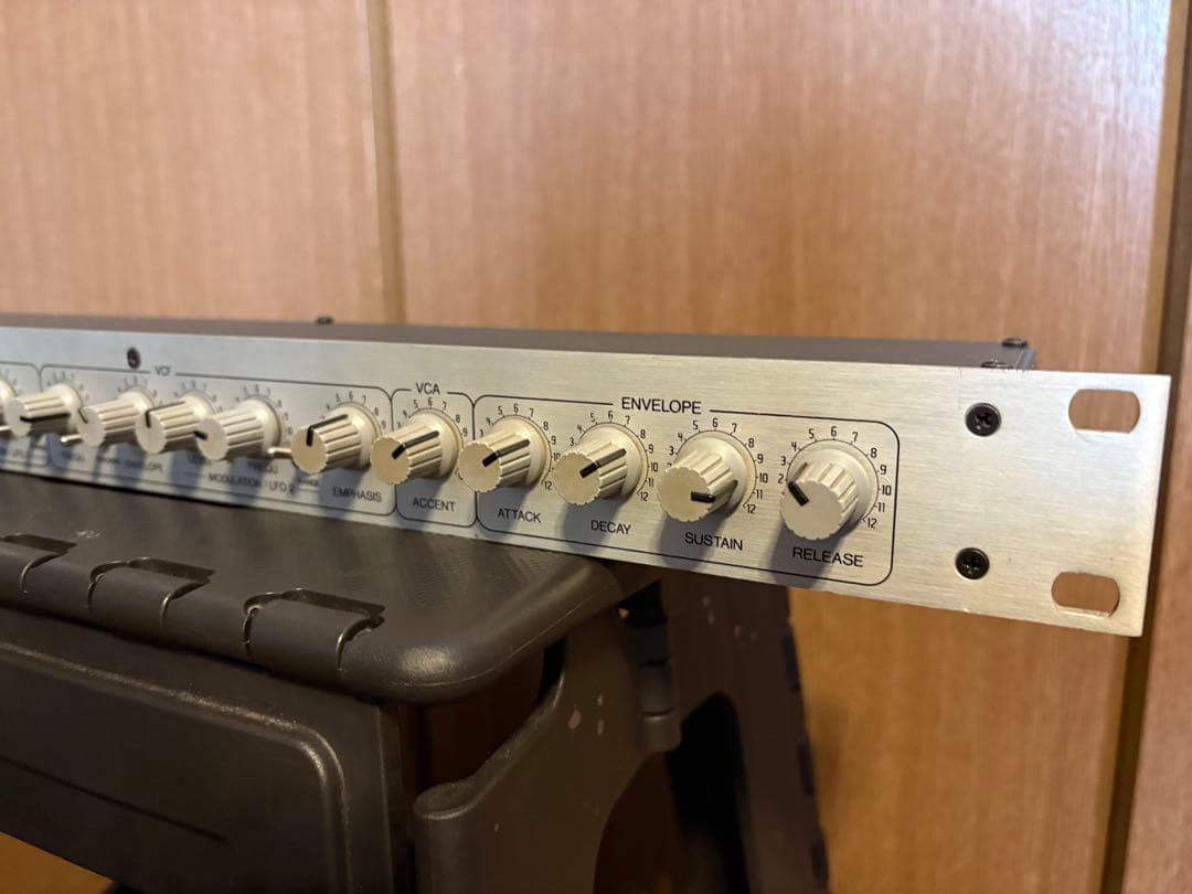 鍵盤楽器 DOEPFER MS-404