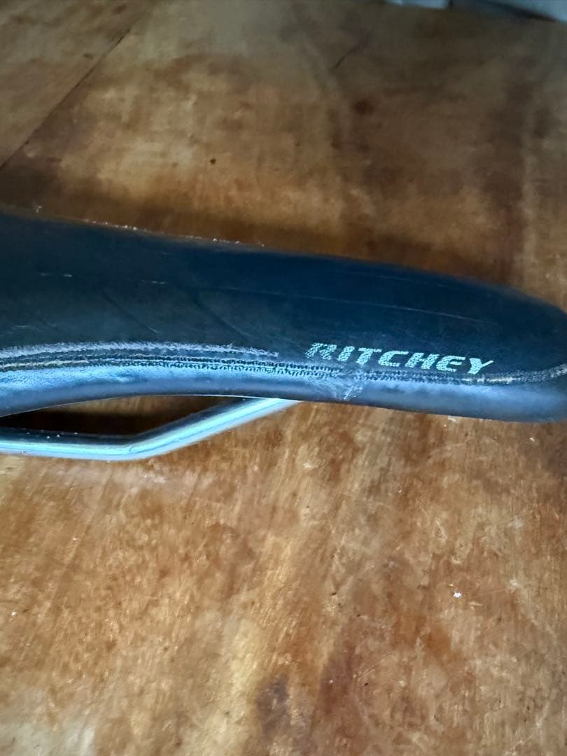 RITCHEY サドル