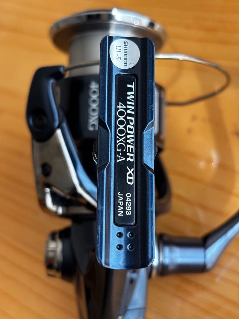 SHIMANO TWIN POWER XD 4000XG スピニングリール