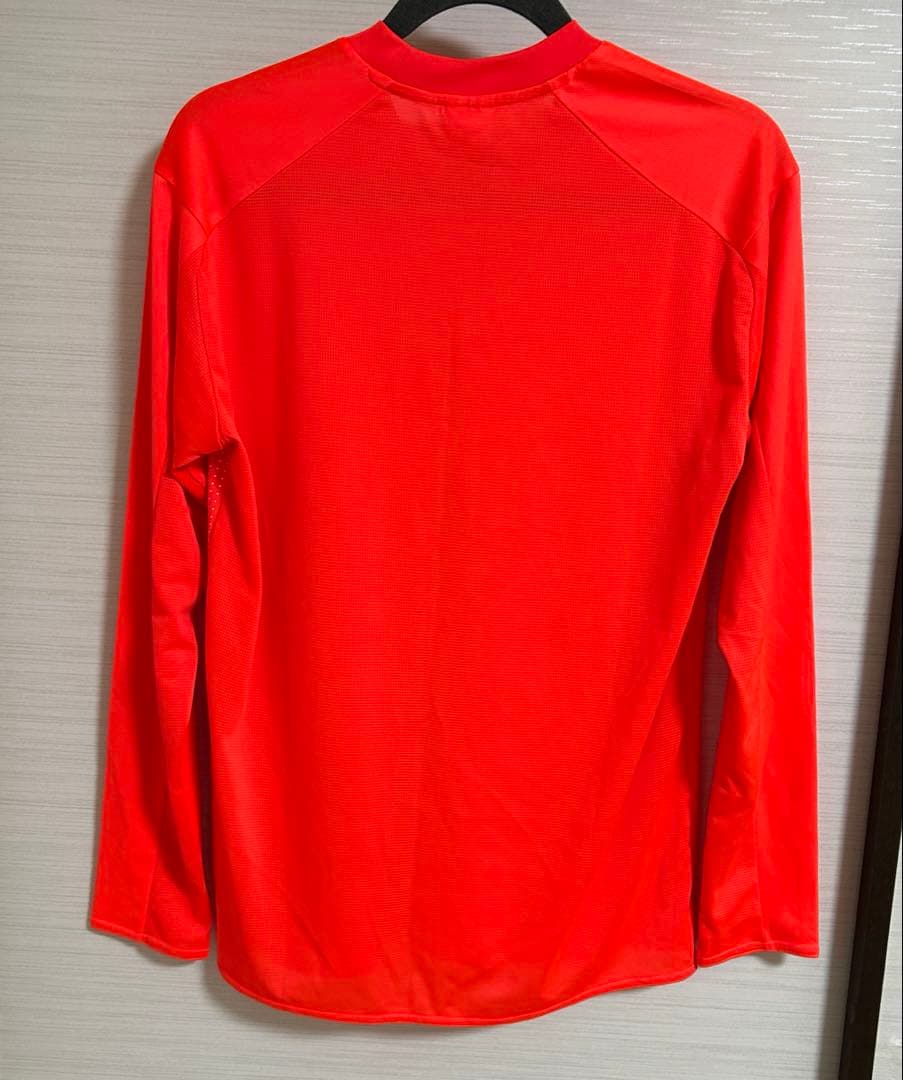 レア！adidas フットサル長袖トレーニングシャツ Lサイズ