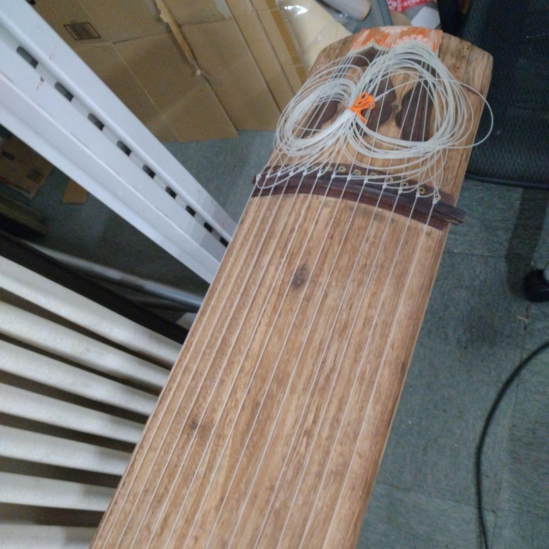 琴　和楽器　弦楽器 13弦　すだれ彫り　YK