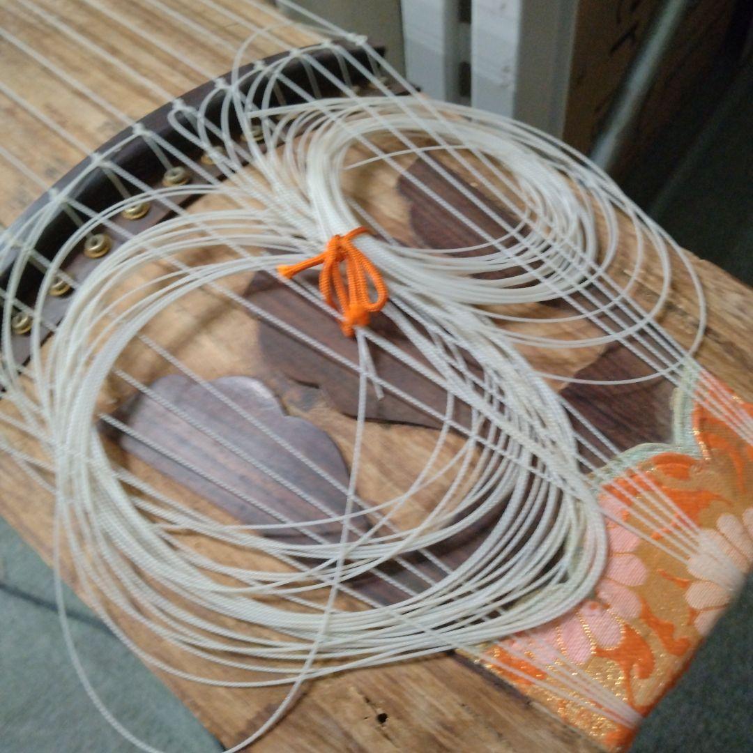 琴　和楽器　弦楽器 13弦　すだれ彫り　YK