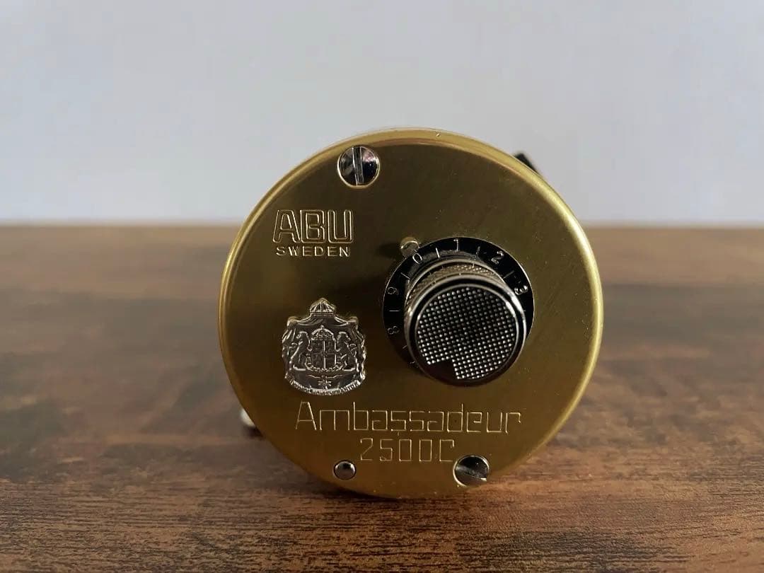 ABU Ambassadeur 2500c アンバサダー シャンパンゴールド