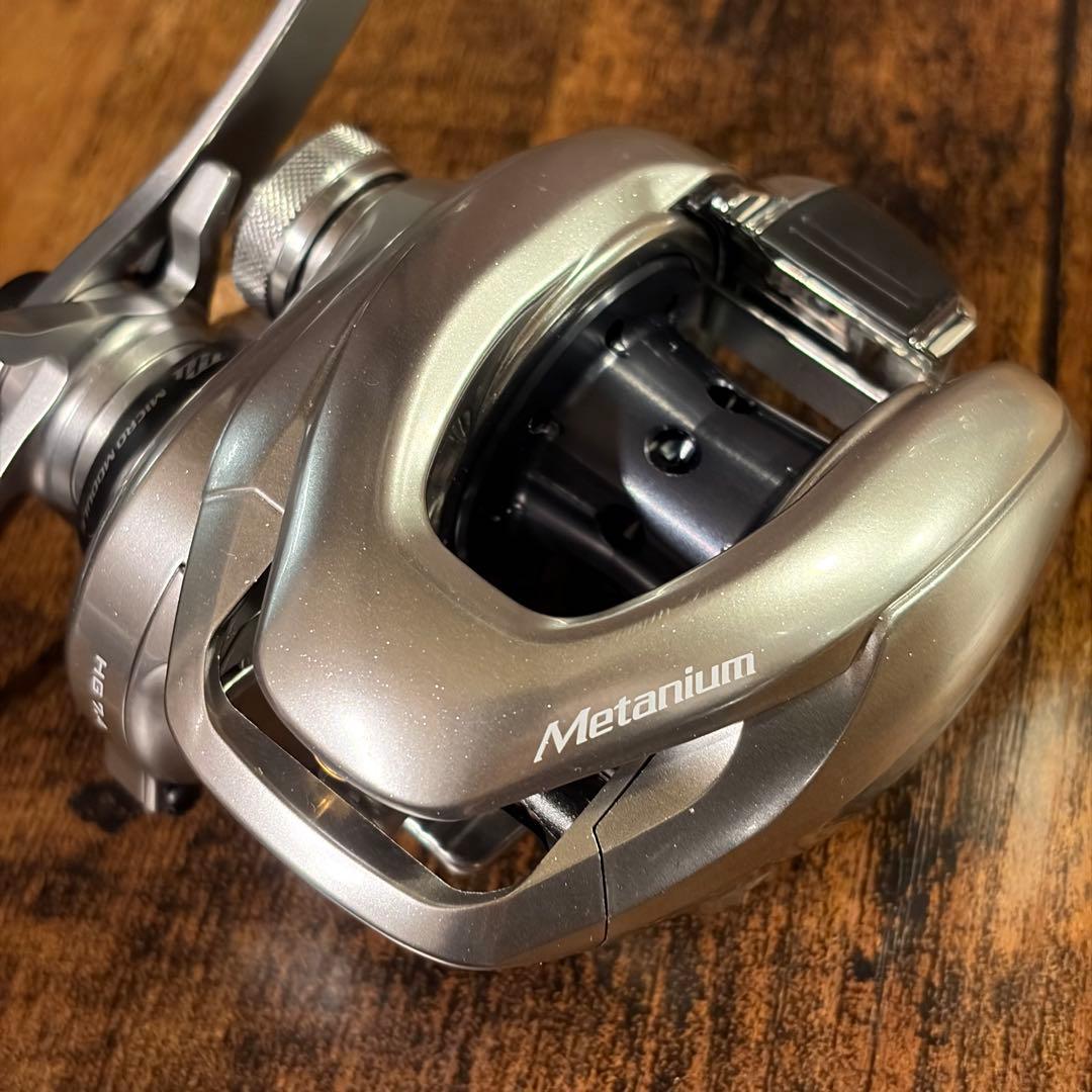 【美品】シマノ　メタニウムHG 7.4 MGL 右ハンドル