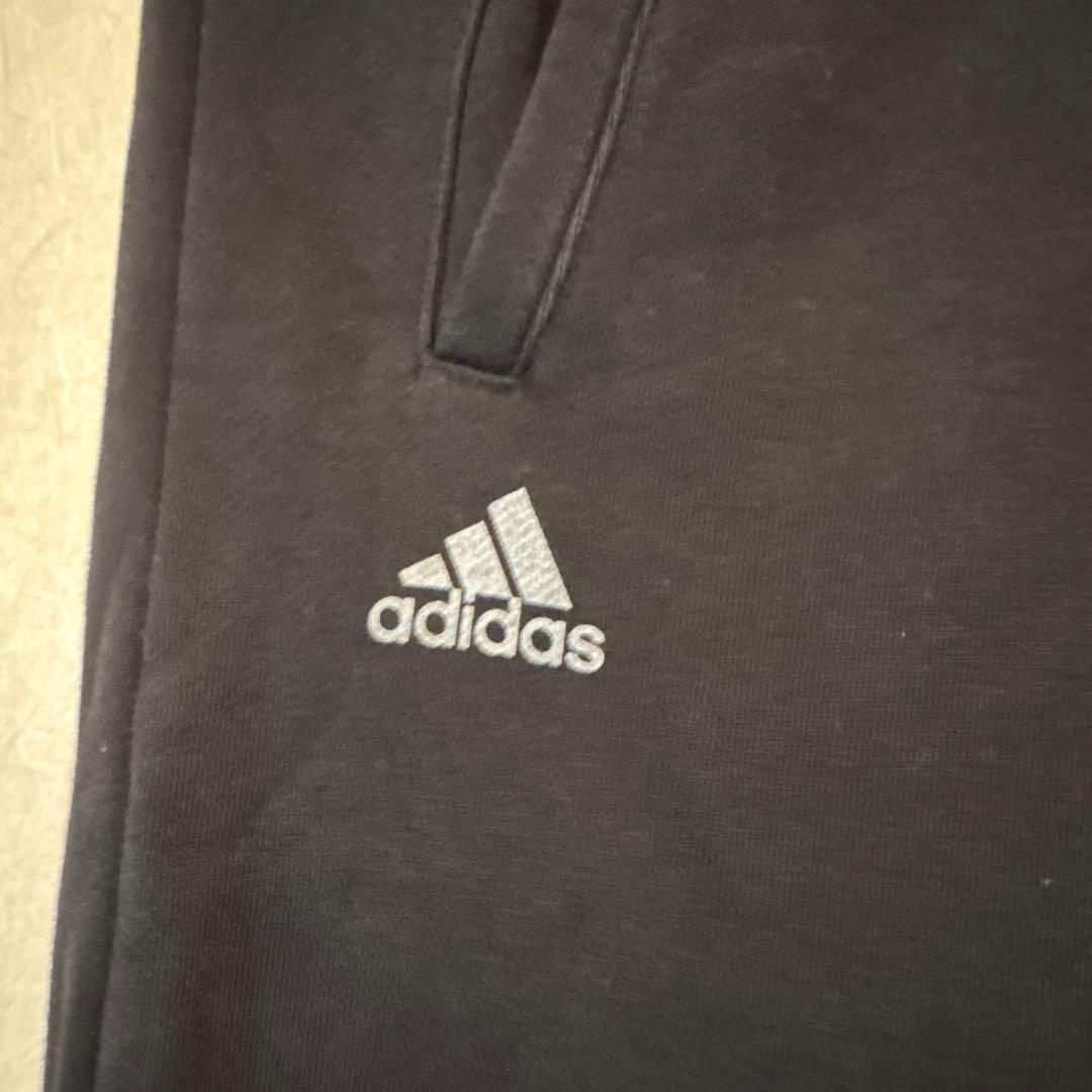 アディダス　セットアップ　メンズLサイズ　THREE STRIPES ロゴ