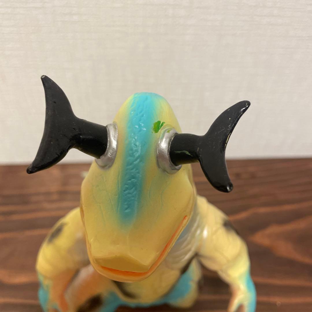 ブルマァク　エレキング　ソフビ