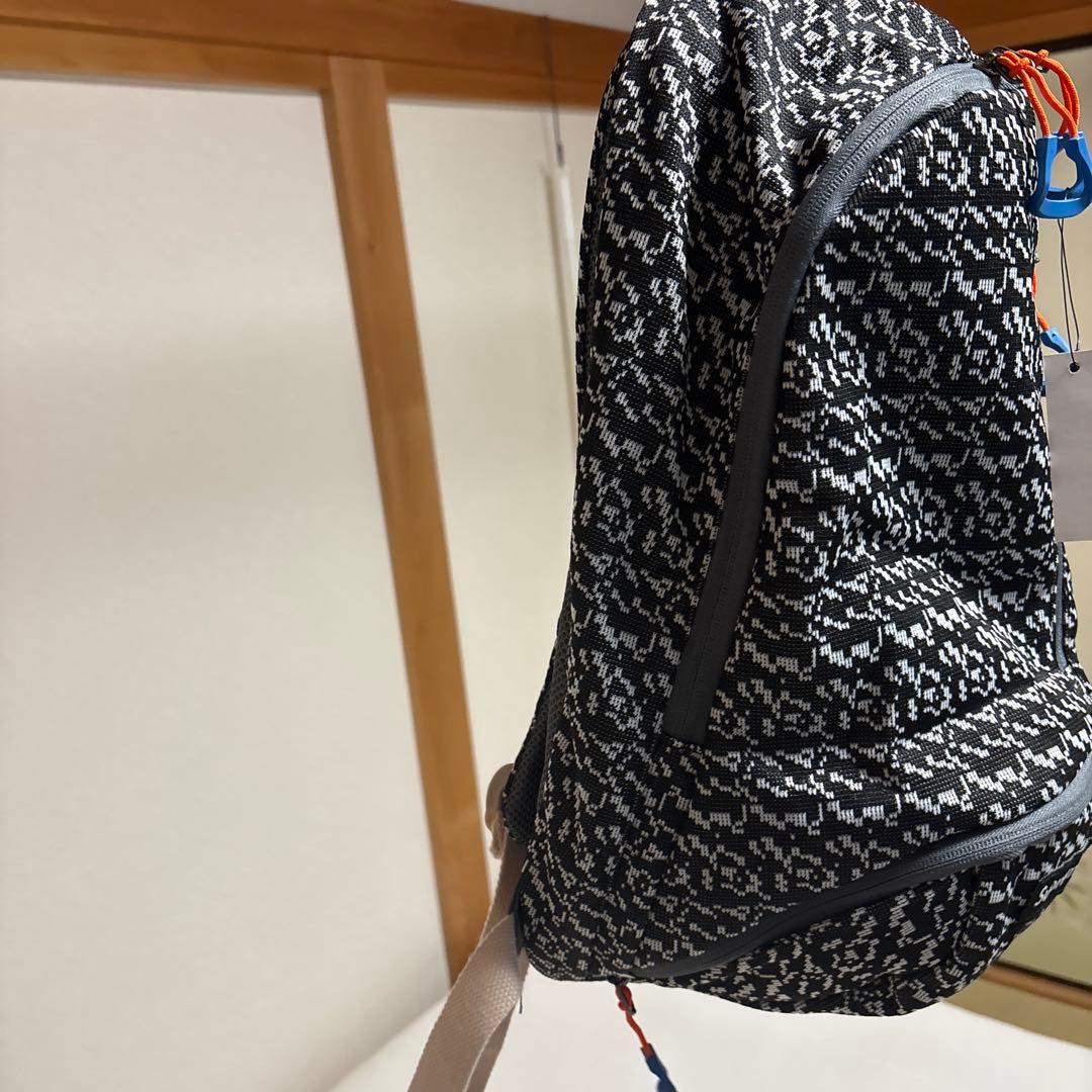 Supreme パターン入りリュック