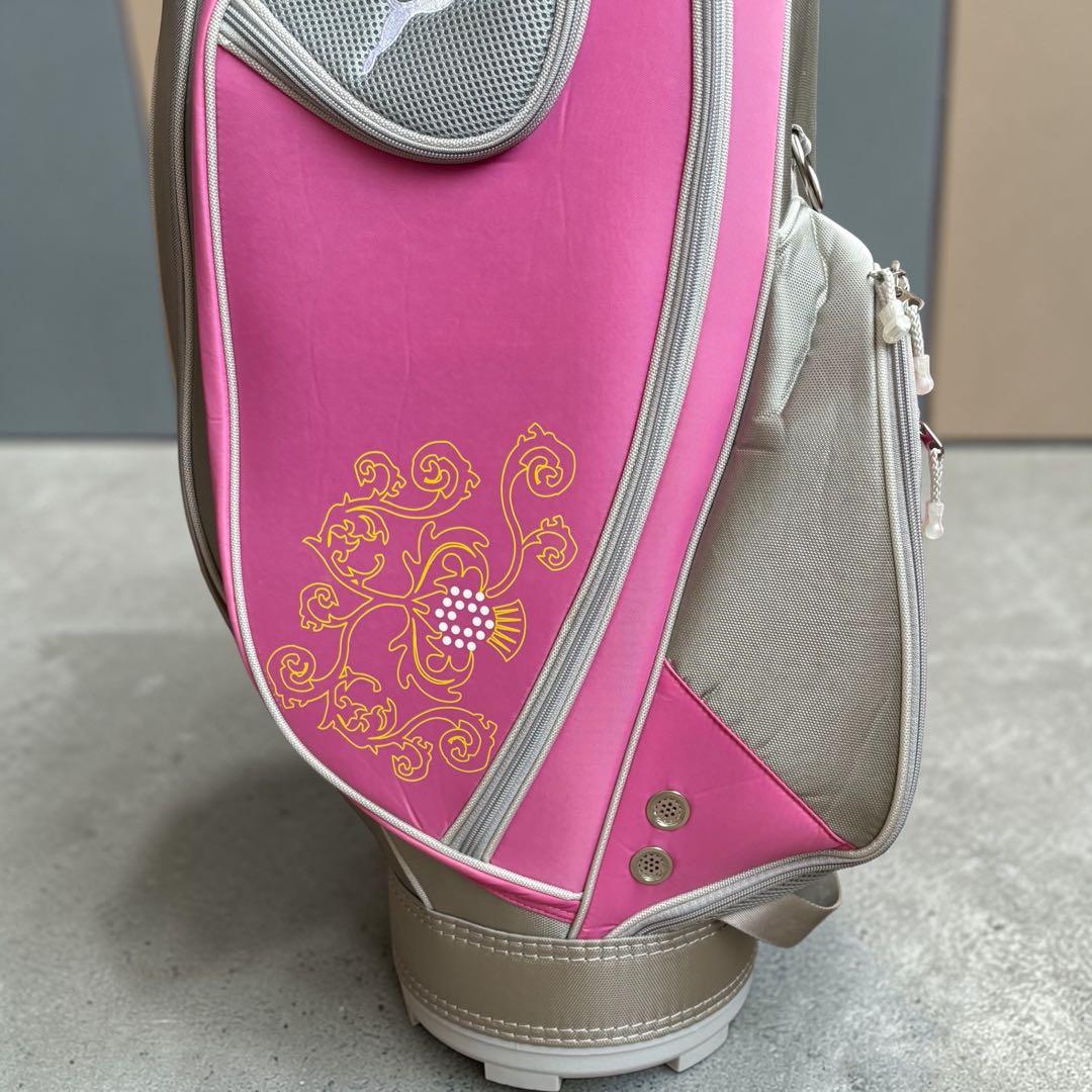 新品タグ付き廃盤品‼️レディースPUMA ピンク シルバー キャディバッグ8型