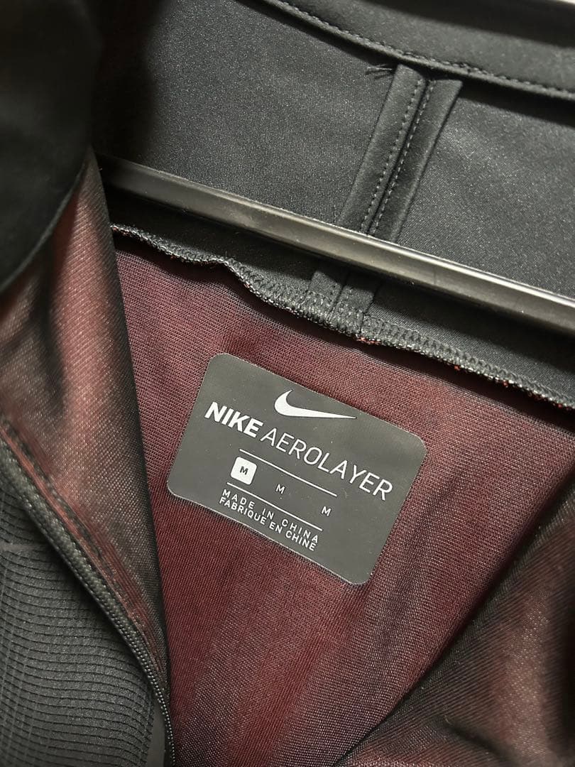Nike AEROLAYER ドリルトップ エアロスイフト