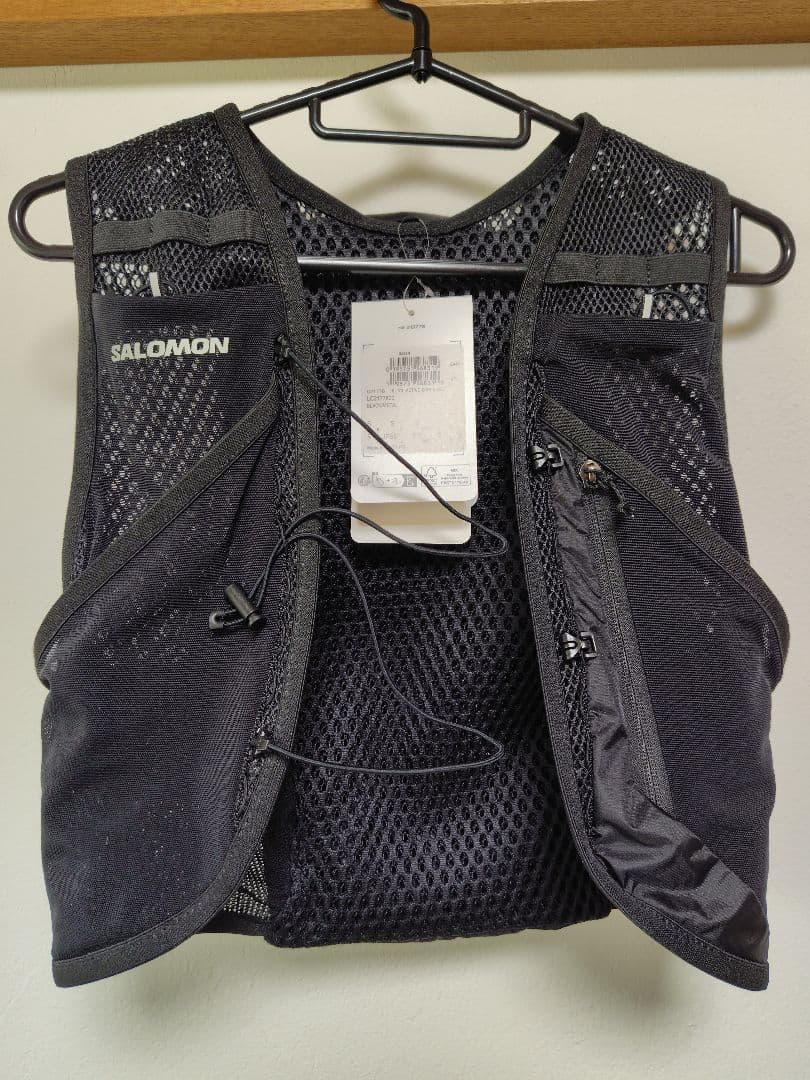 ウォーキング・ランニングウェア SALOMON ACTIVE SKIN UNISEX 8L