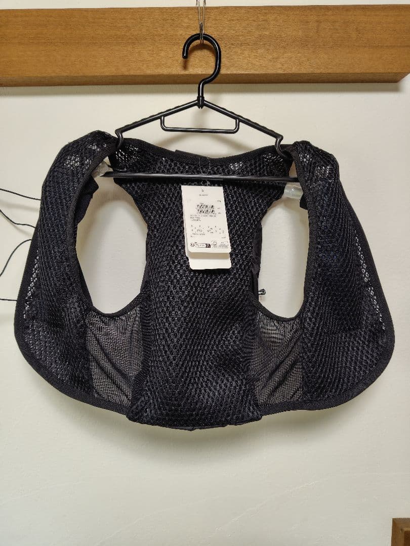 ウォーキング・ランニングウェア SALOMON ACTIVE SKIN UNISEX 8L