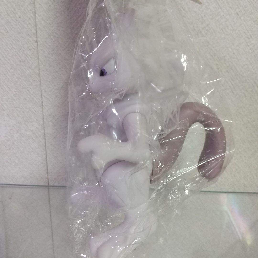 ケビン ポケモンデラックスフィギュアコレクション ミュウ&ミュウツー