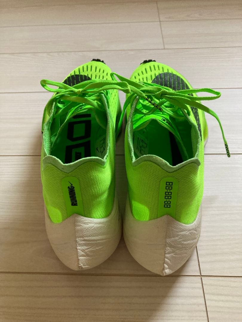 NIKE ヴェイパーフライ ネクスト％