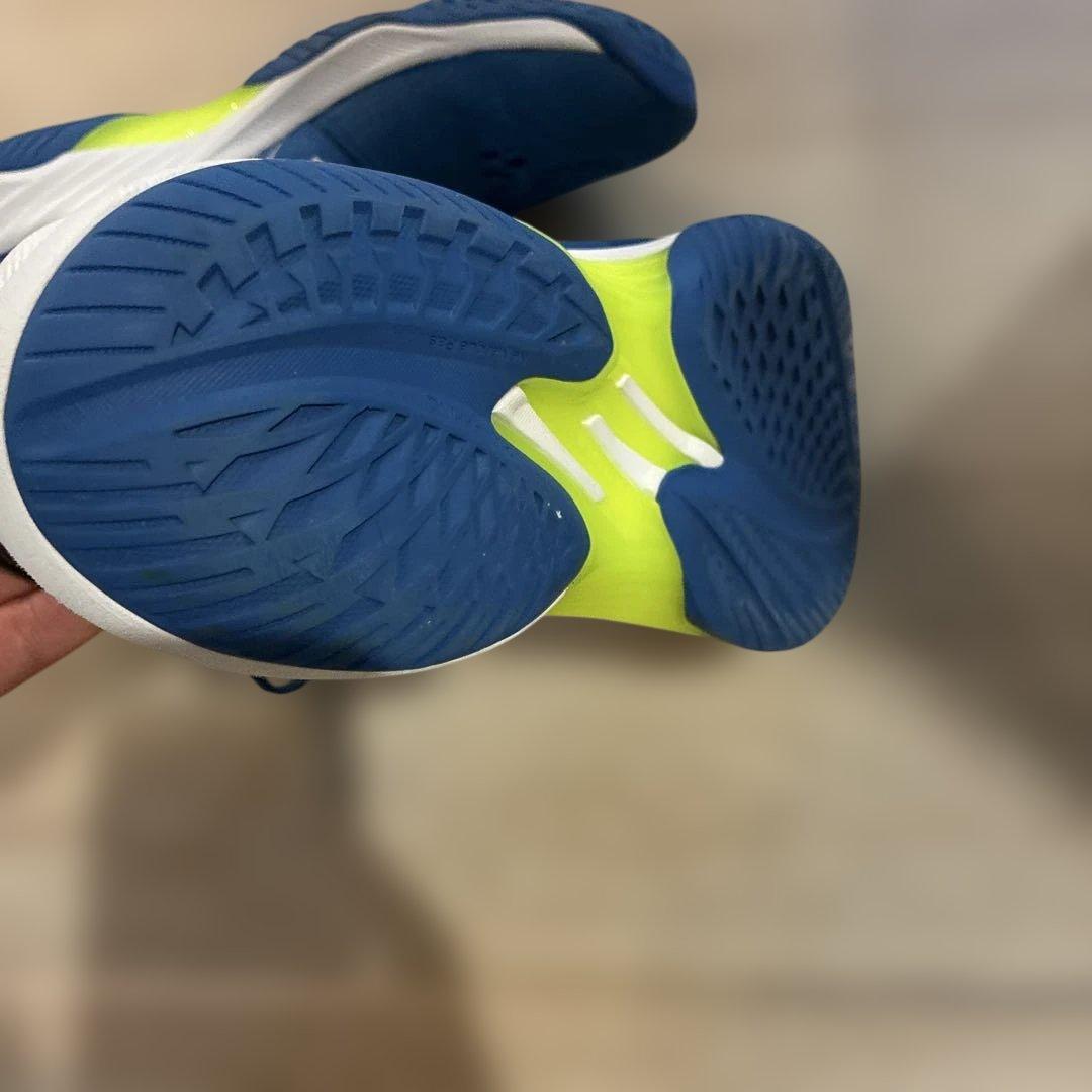 asics DYNAWARP バレーボールシューズ 青　25.5cm