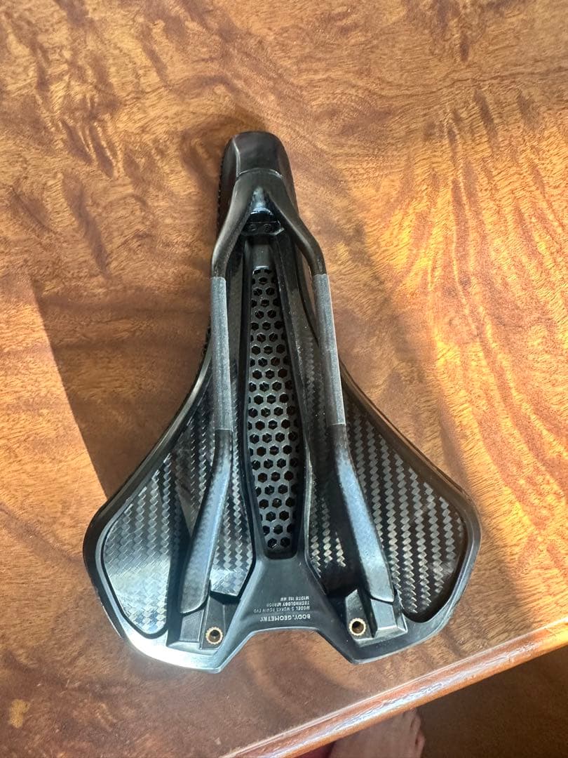 S-Works Romin EVO サドル 155mm