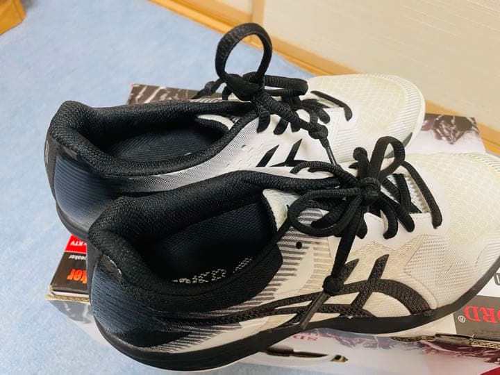 asicsバレーボールシューズ値下げしました