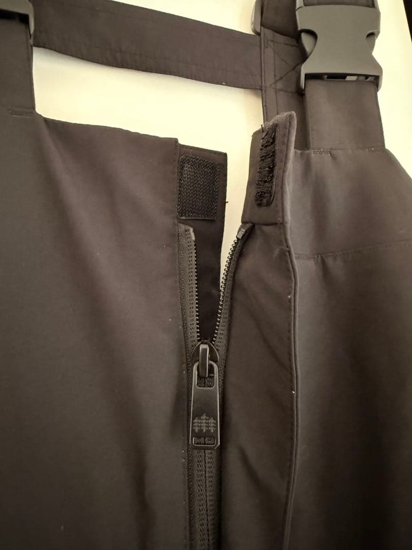 スノーボード ビブパンツ S ブラック 男女兼用 防水 防寒 スキー 美品