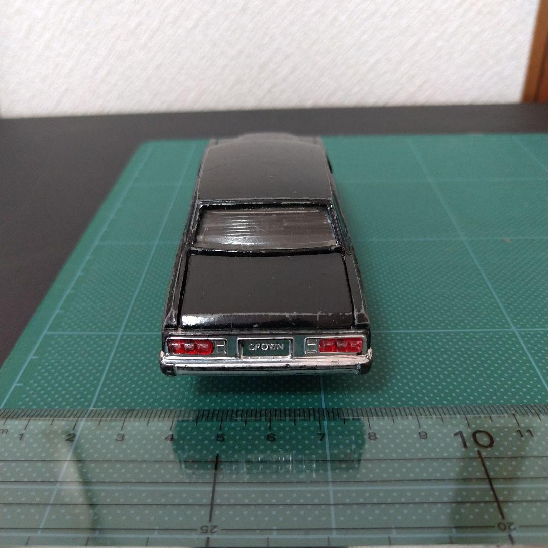 ヨネザワトイズ ミニカー ニュークラウン ロイヤルサルーン