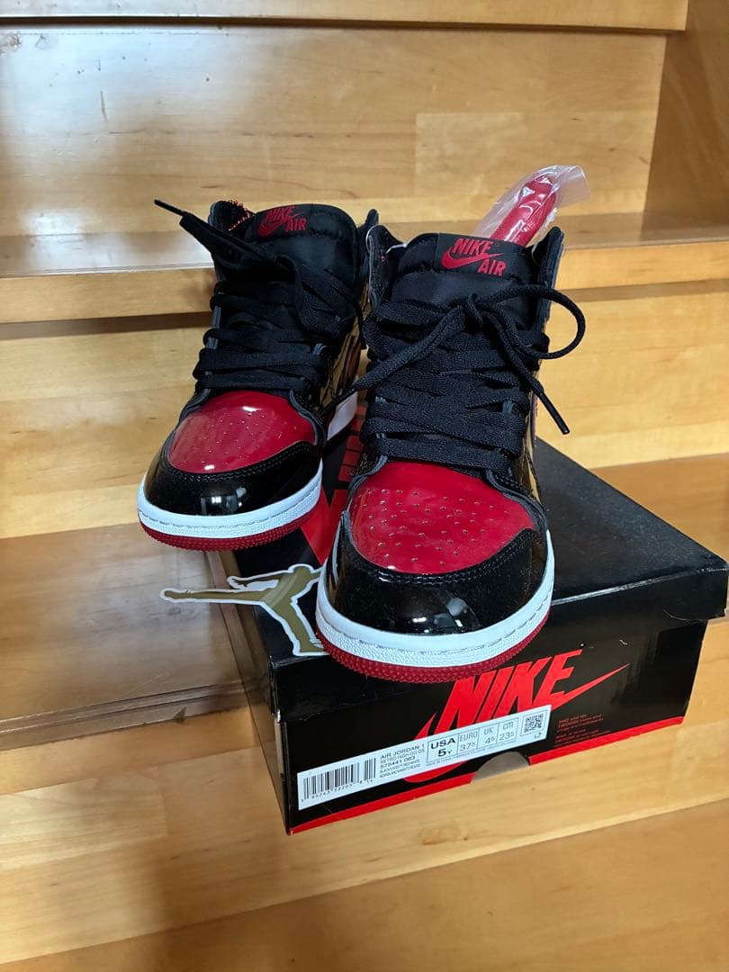 【新品未使用】NIKE Air Jordan 1 レッド/ブラック