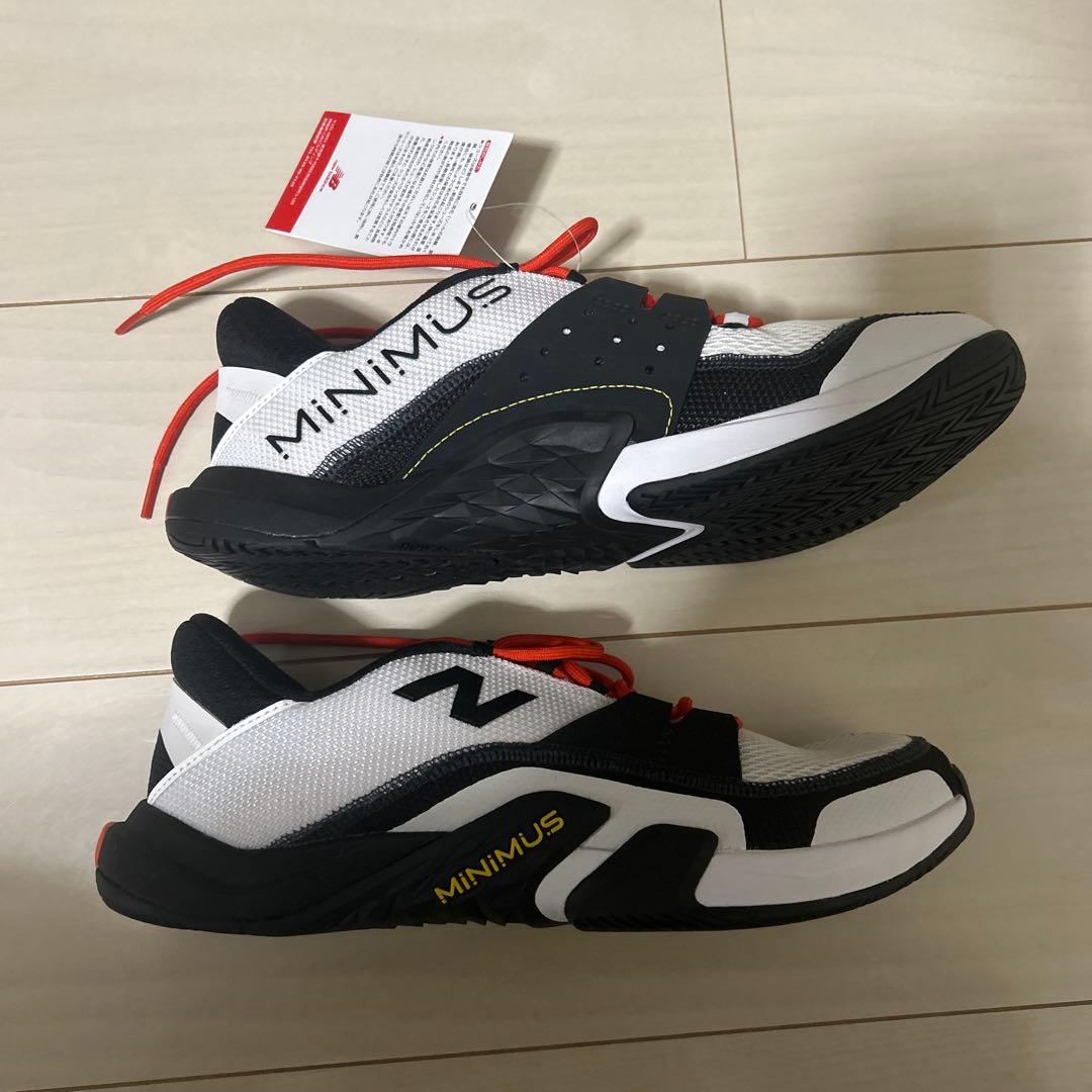 ニューバランス　MINIMUS スポーツシューズ　28.0 ミニマス