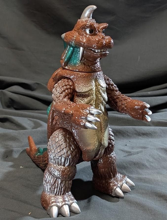 ゴメス「ウルトラＱ」登場怪獣（やまなや怪獣郷）ソフビフィギュア