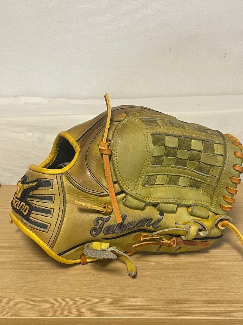 ミズノプロ軟式内野手用オーダー　リペア品