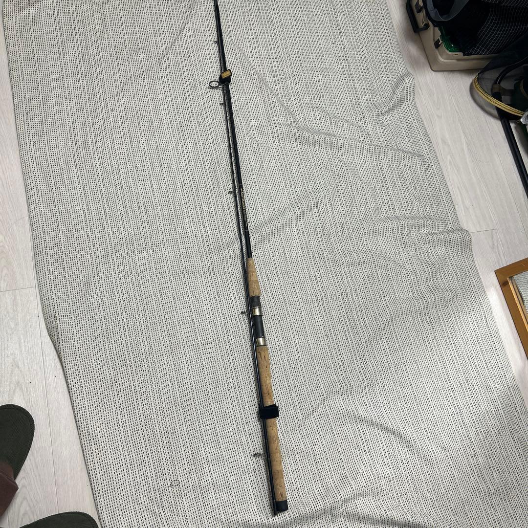 ufm SALTY PLUGGER SPS962 9'6\" シーバスロッド