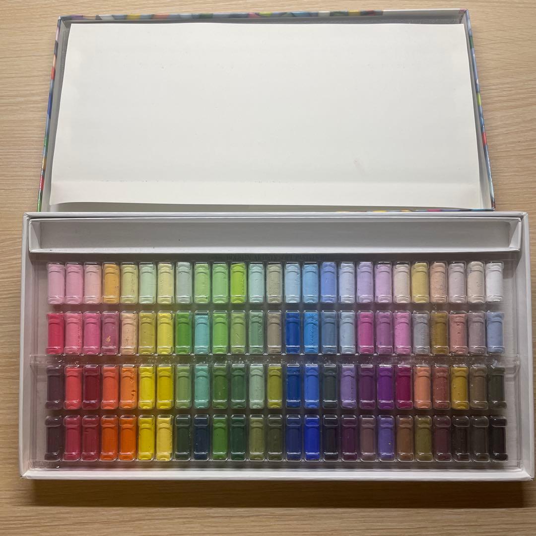 HOLBEIN ARTISTS' Soft Pastels 100色 パステル