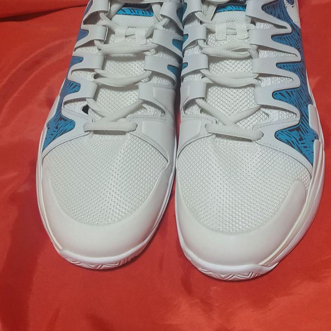 【新品未使用】NIKE テニスシューズ
