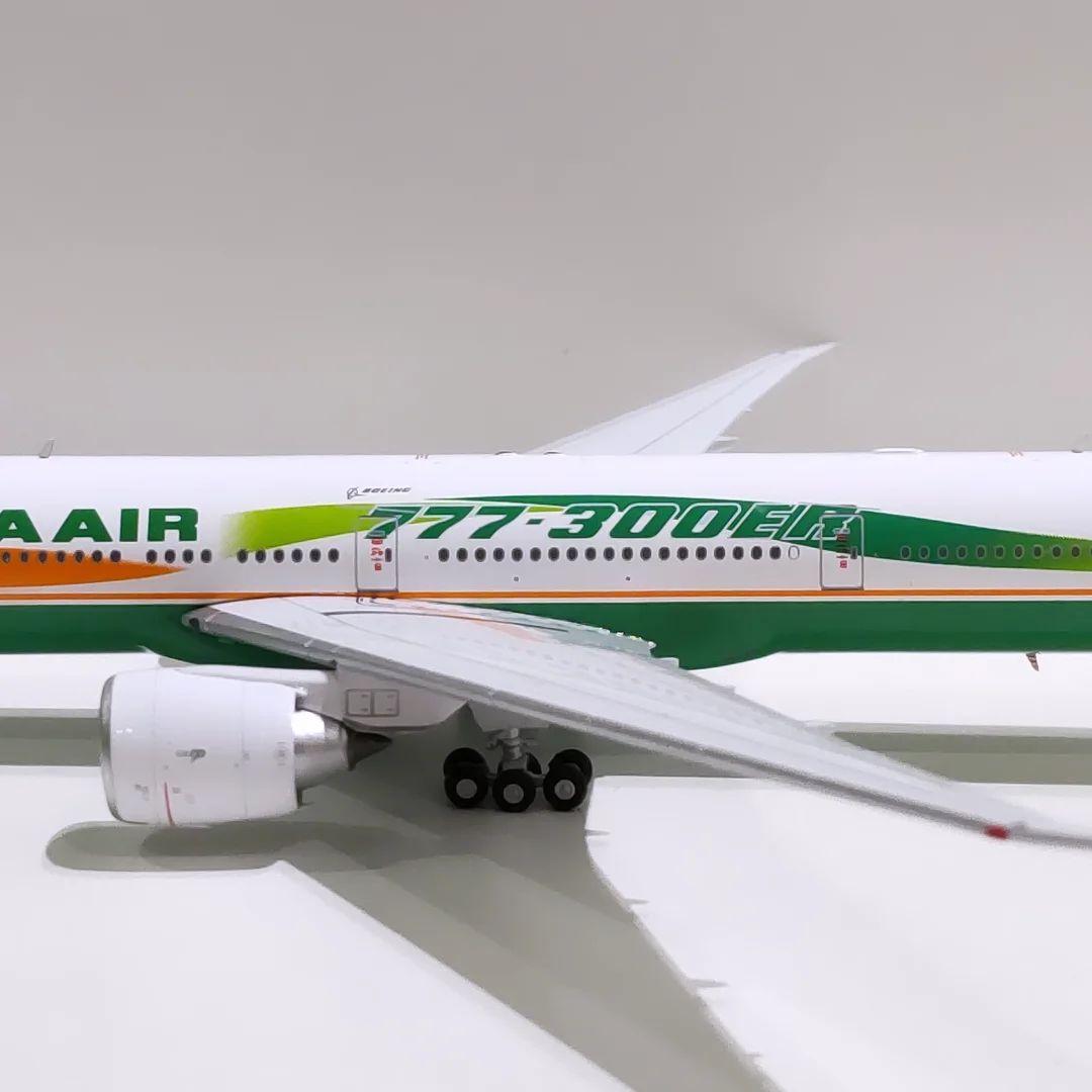 EVA AIR Boeing 777-300ER 1/400スケール
