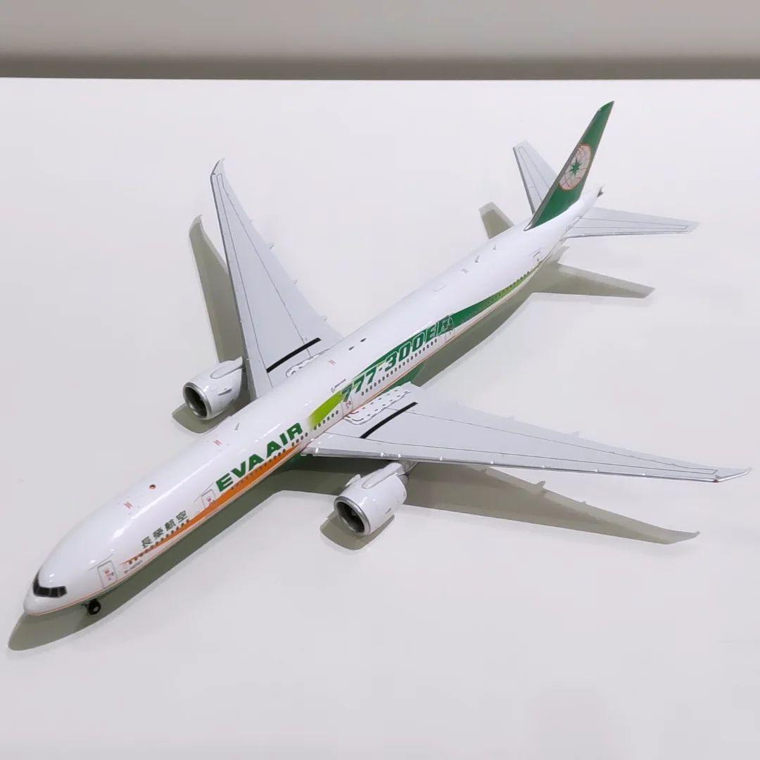 EVA AIR Boeing 777-300ER 1/400スケール